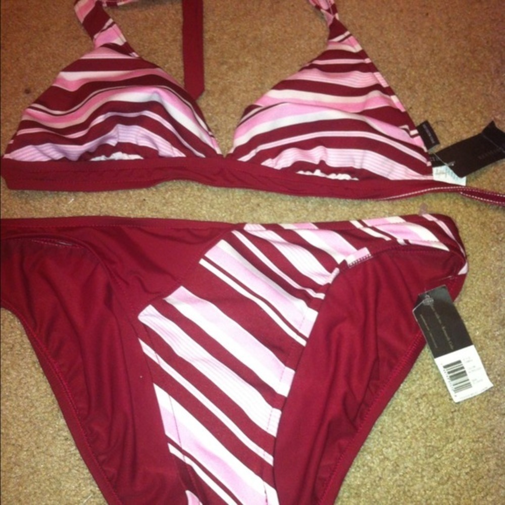 𝅺Brand new Kenneth Cole bikini size xl